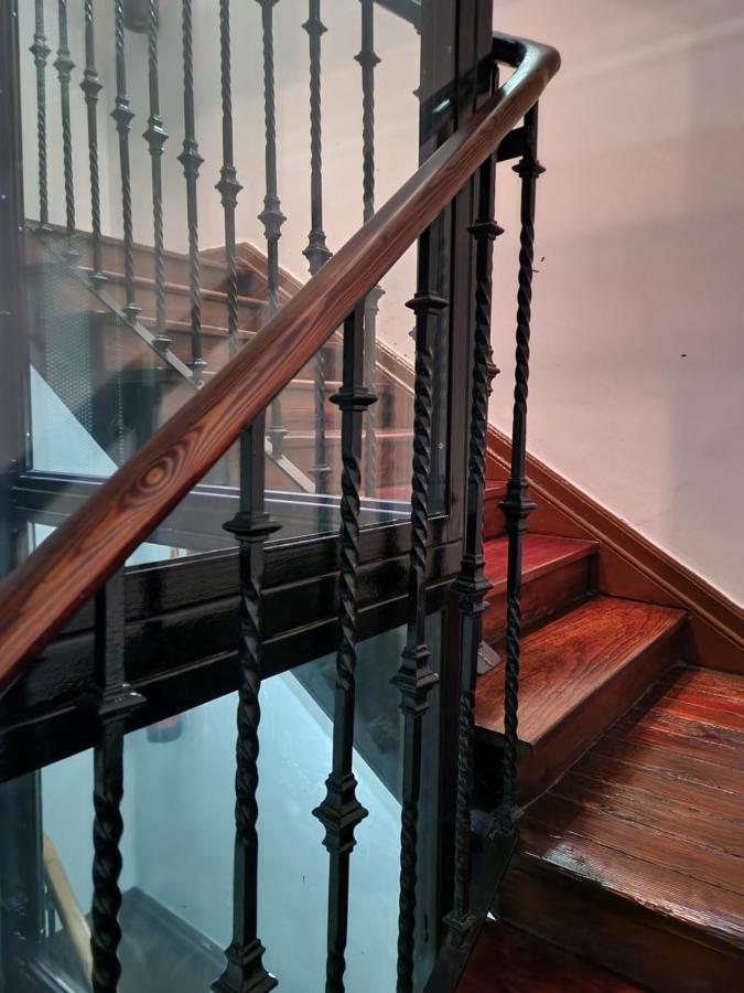 Apartemen 82 m² dengan 2 kamar tidur dan 2 kamar mandi pribadi di Centro Gijon Bagian luar foto