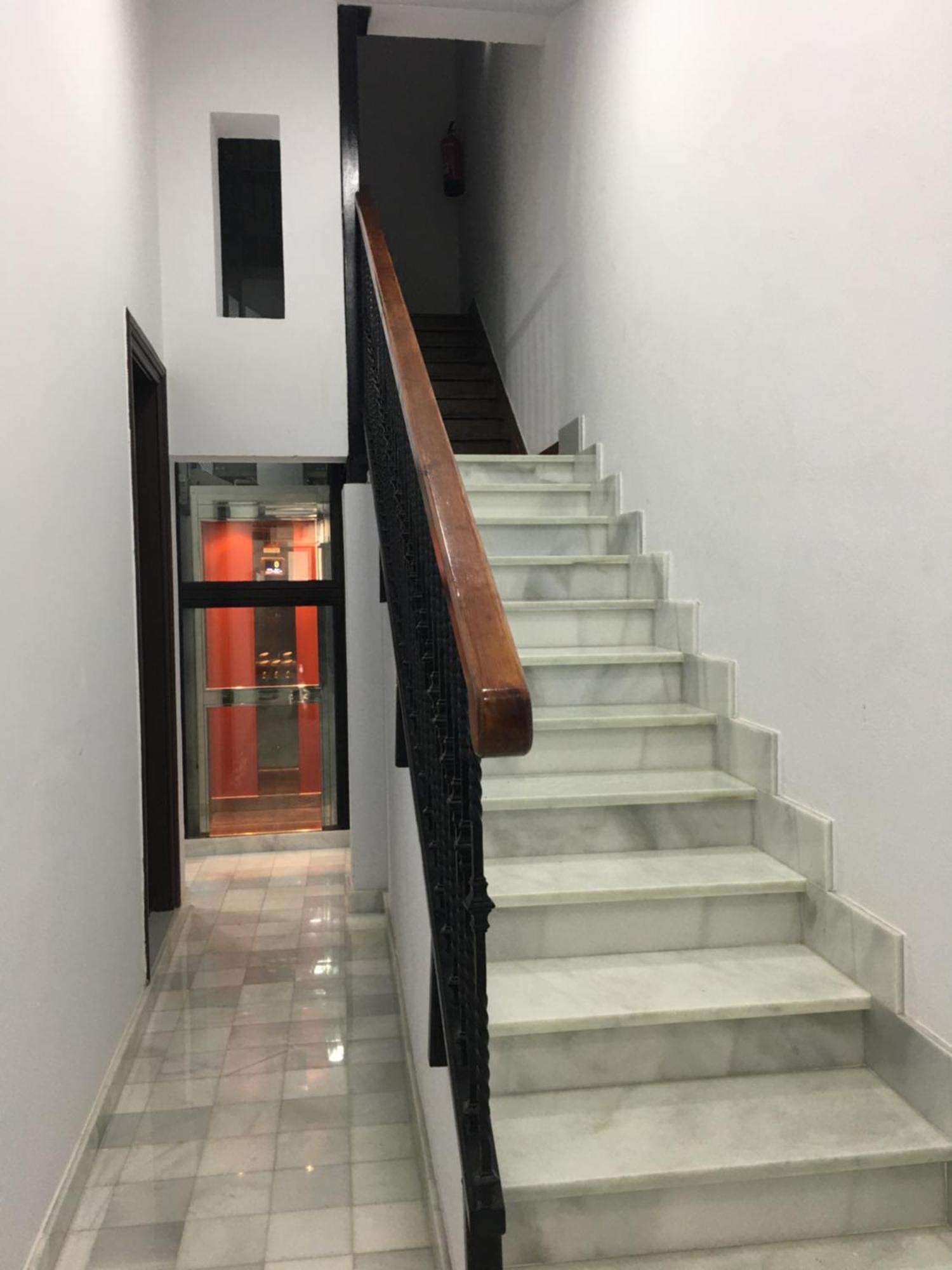 Apartemen 82 m² dengan 2 kamar tidur dan 2 kamar mandi pribadi di Centro Gijon Bagian luar foto